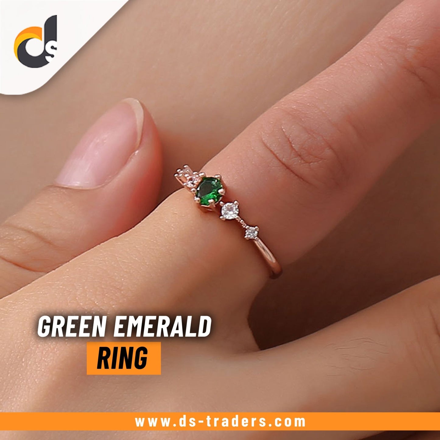 Green Emerald Ring | Standard Size - DS Traders