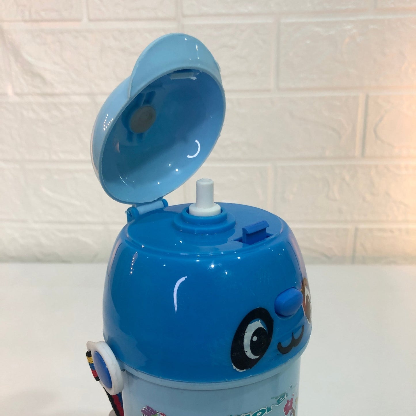 Kids Thermose Water Bottle - DS Traders