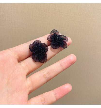 Lace Flower Earrings - DS Traders