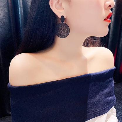 Luxury Round Hollow Earrings - DS Traders