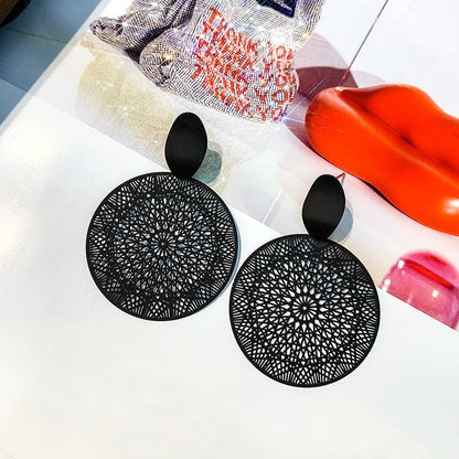 Luxury Round Hollow Earrings - DS Traders