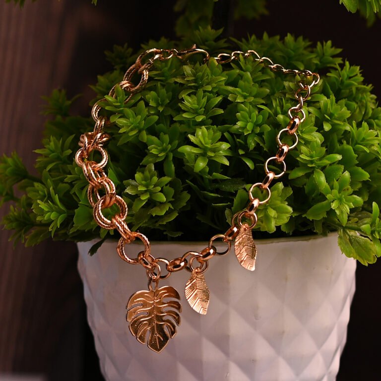 New Stylish Amazing Bracelet for Girls and Women. - DS Traders