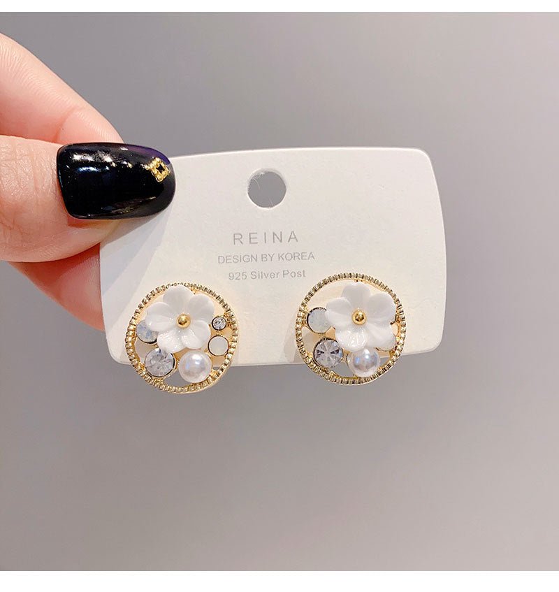 Round Flower Earrings - DS Traders