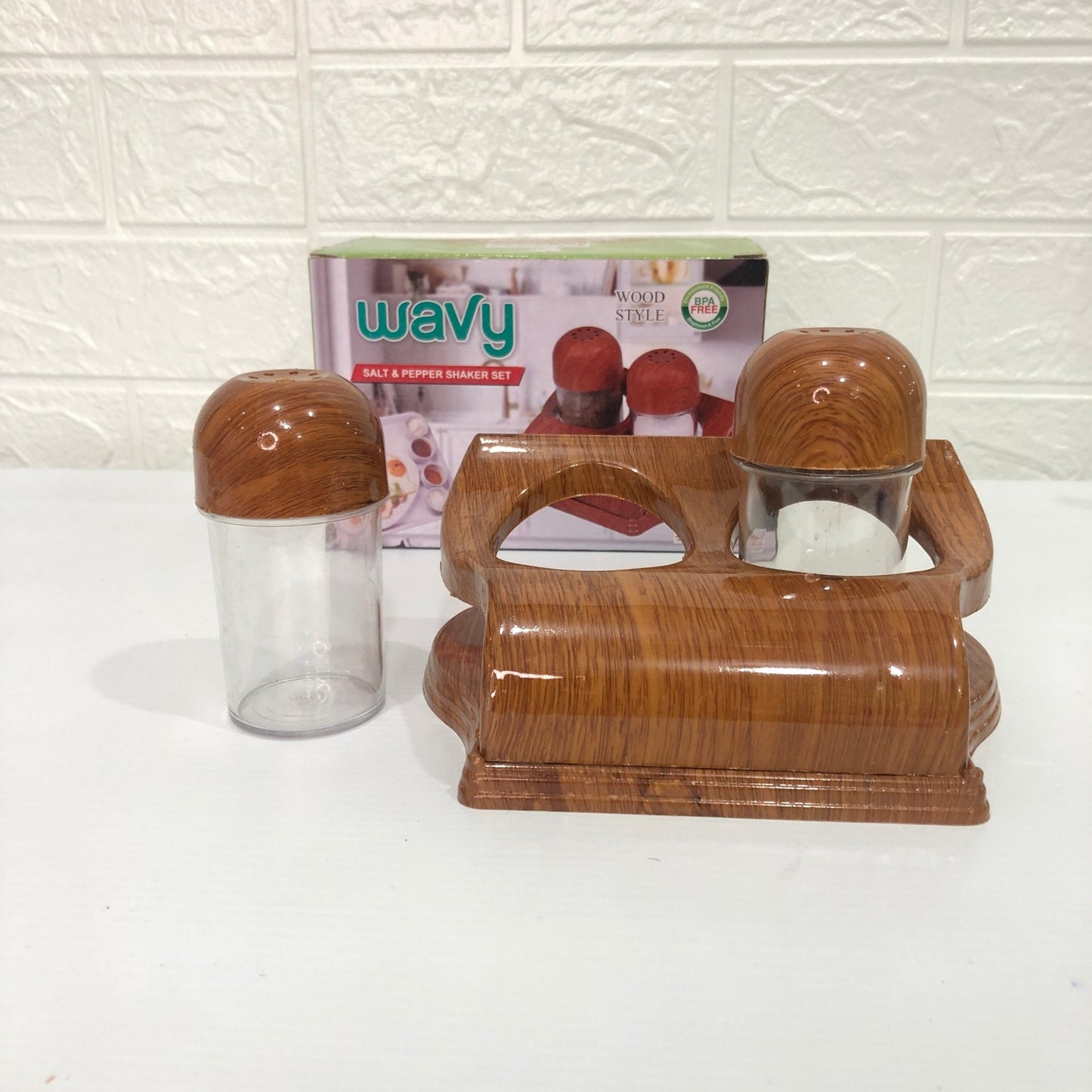 Wavy Salt and Paper Shaker Set - DS Traders