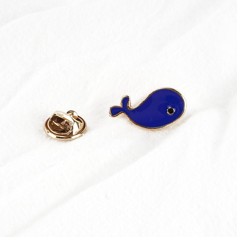 Whale Shape Brooch - DS Traders